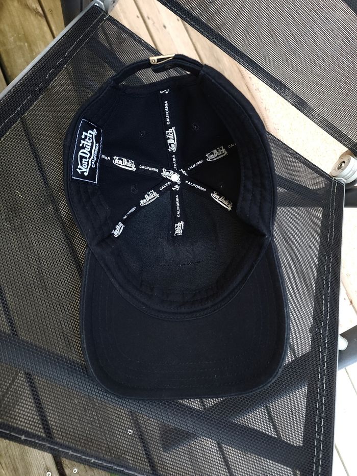 Casquette Von Dutch.  Comme neuve - photo numéro 2