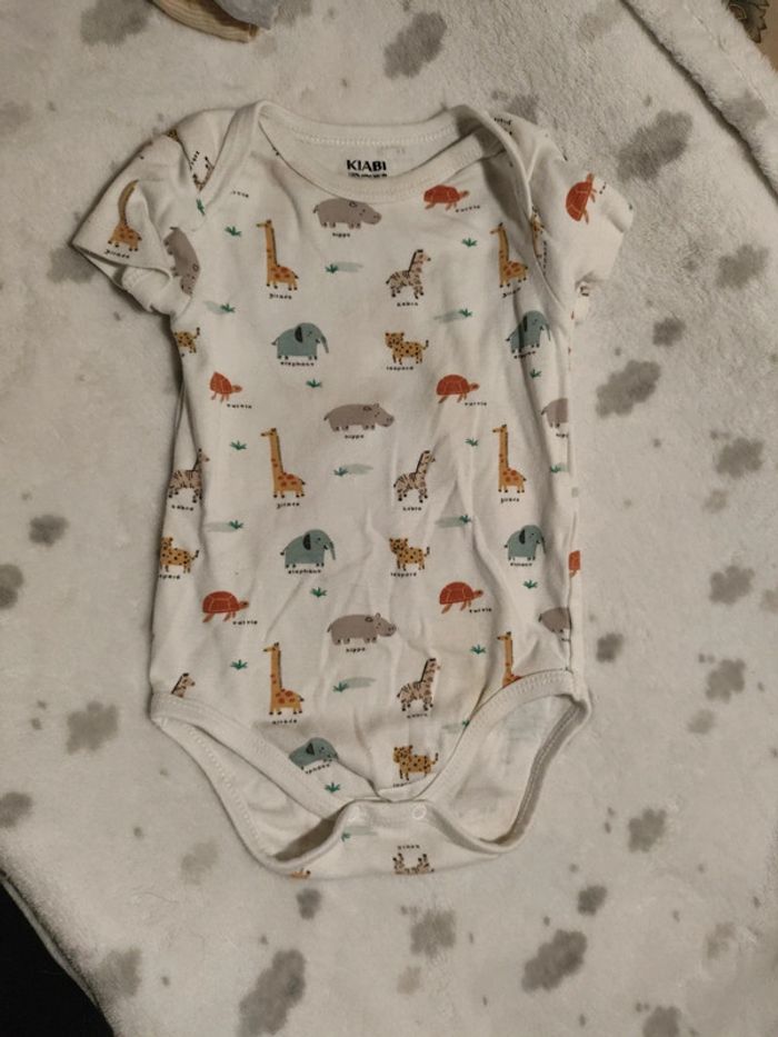 Body 12 mois manche courte - photo numéro 7