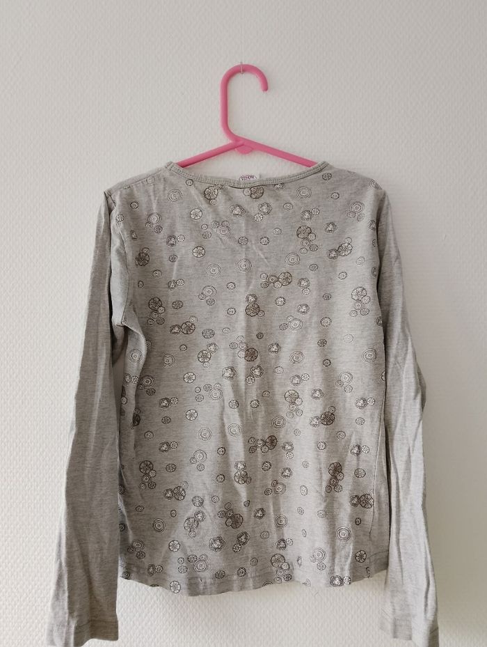 T-shirt gris Disney 8 ans - photo numéro 3