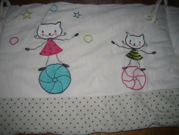 Tour de lit fille en velours