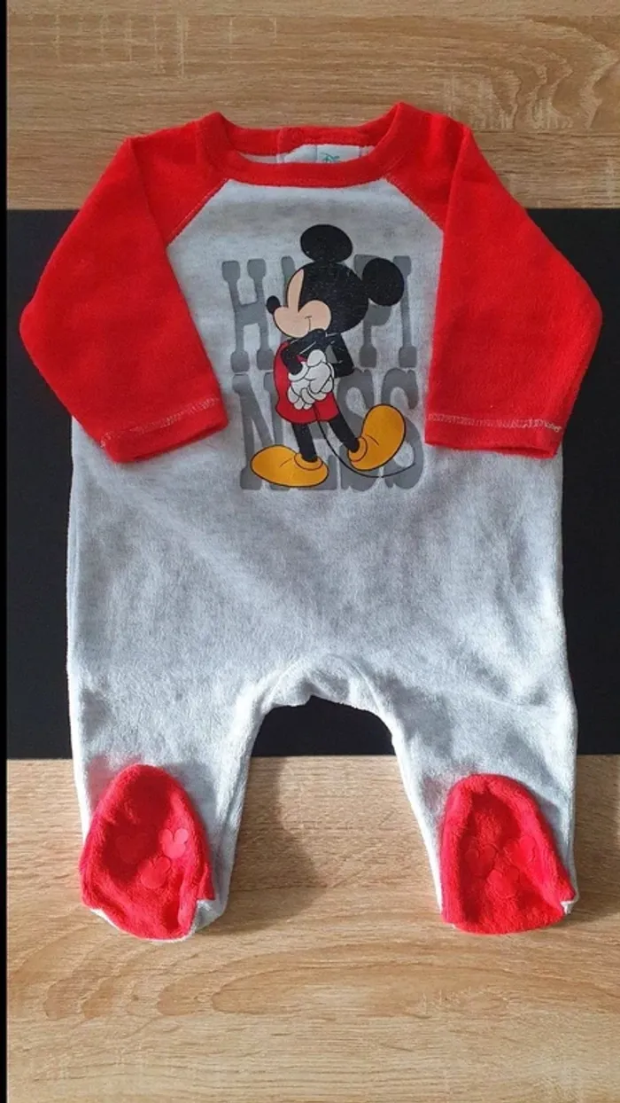 Lot de 4 pyjamas hiver 3 mois - photo numéro 2