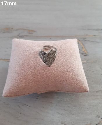 Bague argentée cœur