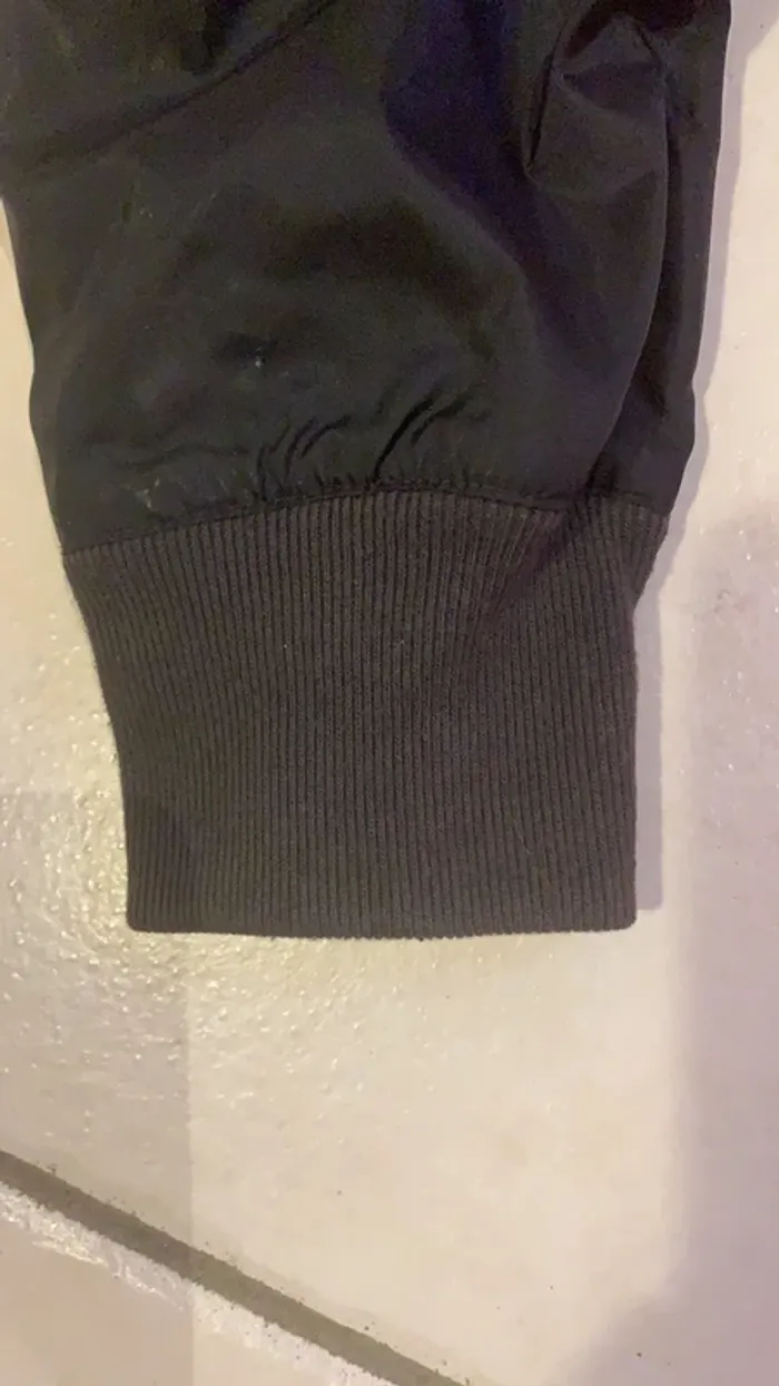 Coupe-vent ( veste) Nike - photo numéro 4