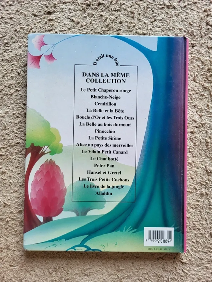 Livre enfant "Alice au pays des merveilles" - photo numéro 2