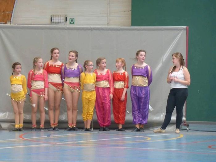 Costumes Bollywood rose fushia - photo numéro 6