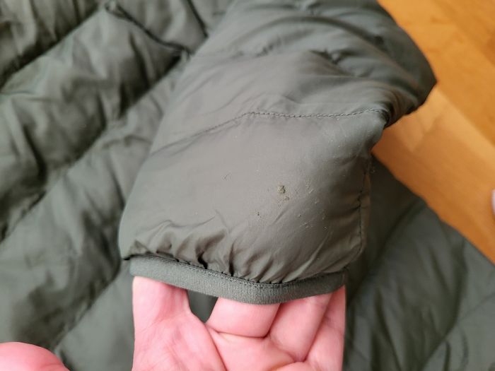 Doudoune fine Uniqlo kaki 11-12 ans capuche amovible - photo numéro 5