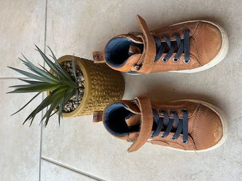 Chaussures garçon taille 24