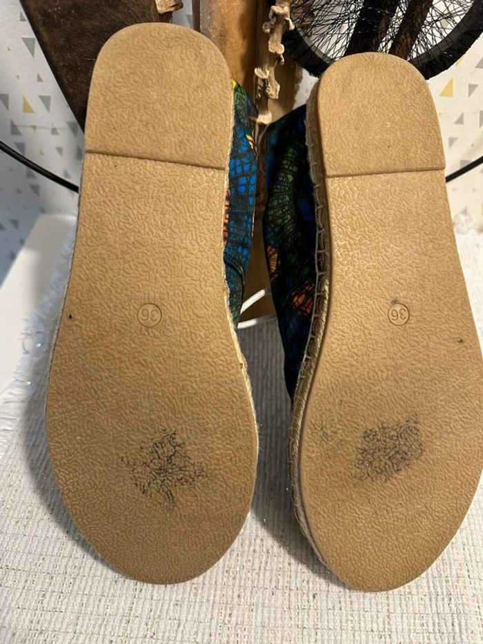 Jolie paire d’espadrilles t36 les tropeziennes - photo numéro 3