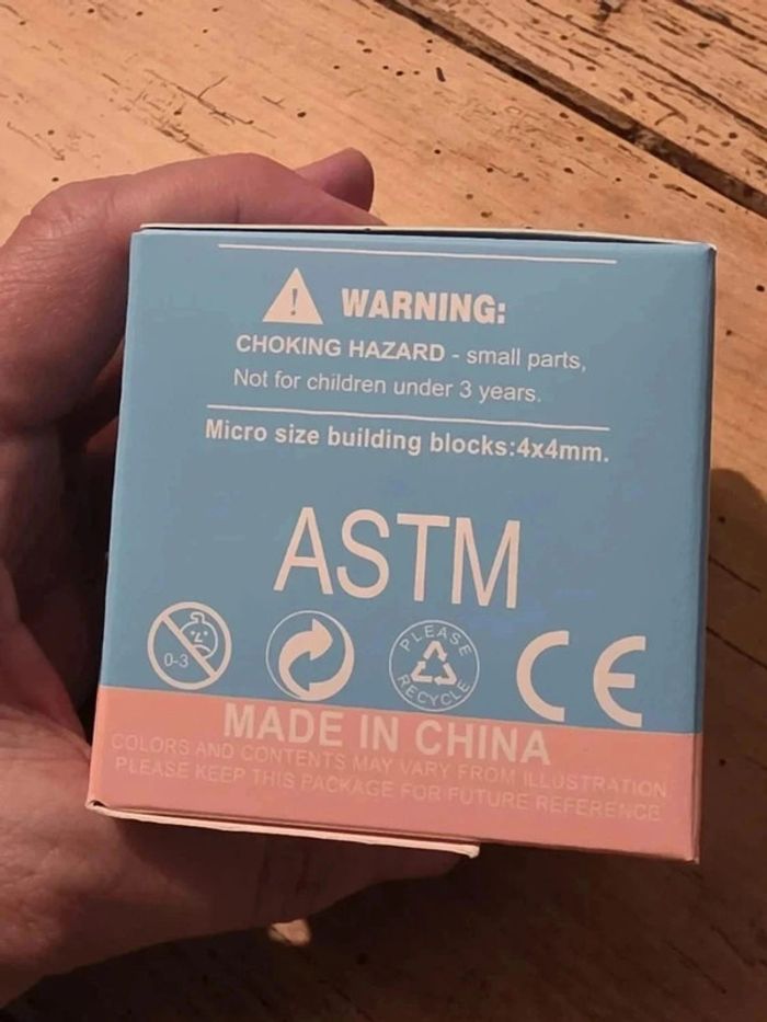 ⭐ Mini Yoda à construire – Set de briques pixelisées – Avec boîte d’origine ⭐ - photo numéro 5