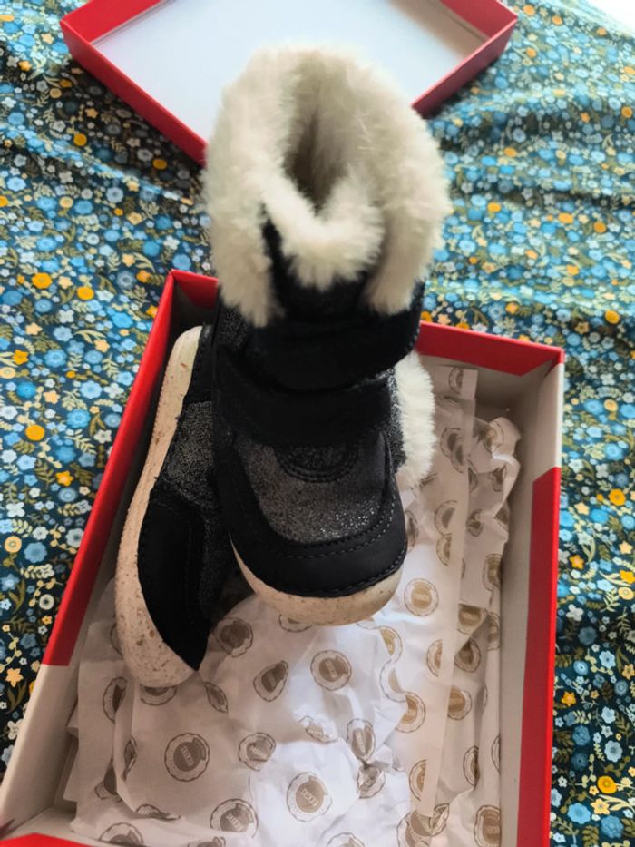 Bottes kickers taille 24 - photo numéro 3