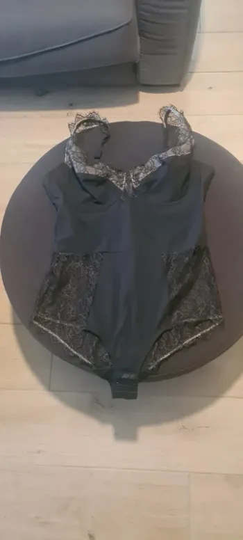 Body lingerie noir