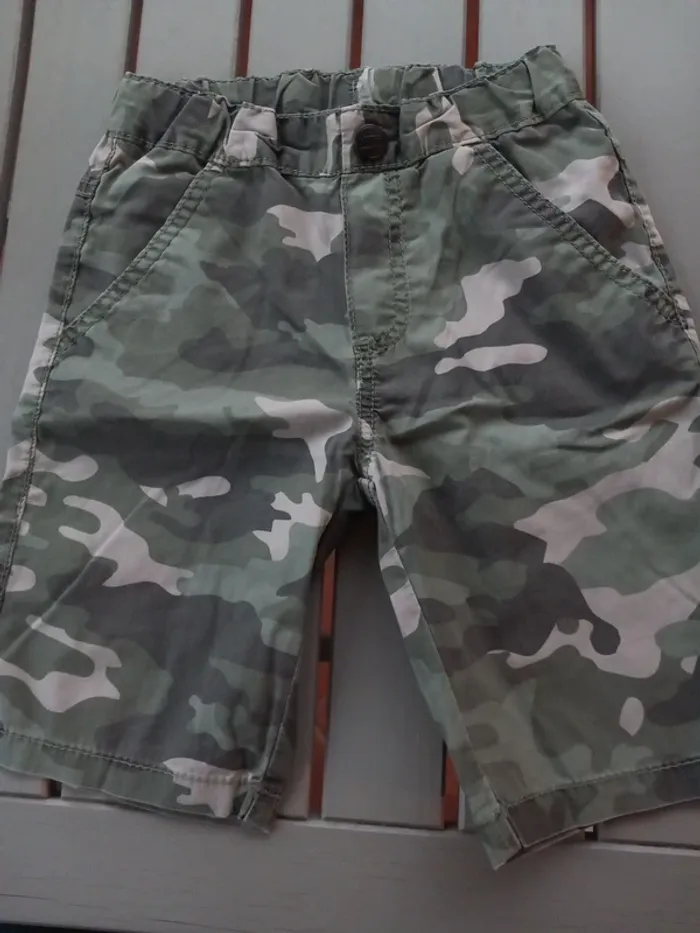 Bermuda camouflage