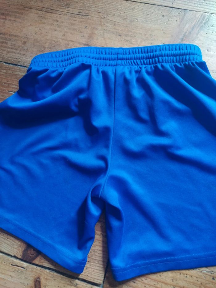 Lot shorts de sport Decathlon - photo numéro 4