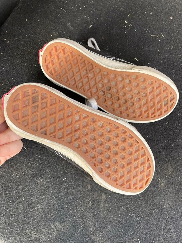 Basket Vans taille 30 - photo numéro 3