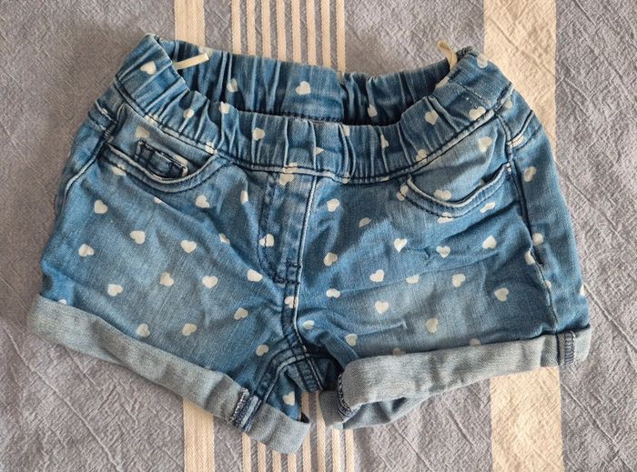 Lot de 2 shorts en jean 3 ans - photo numéro 2