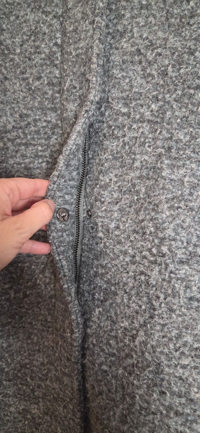 Manteau ONLY “Sedona” T.40/42 (L) – Gris bouclé chaud & doux – Capuche cocoon 💫 - photo numéro 6