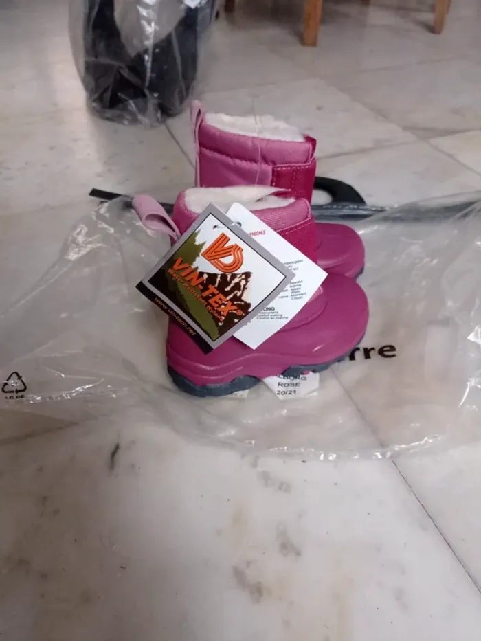Bottes neiges boots neuves 20/21 - photo numéro 3