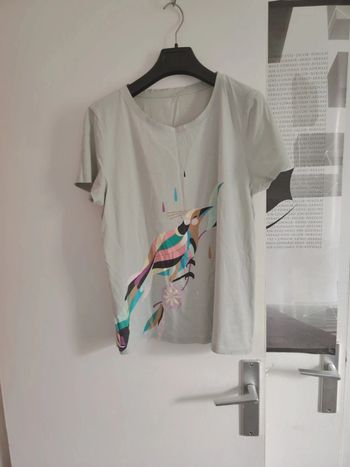 Tee-shirt sans marque 40