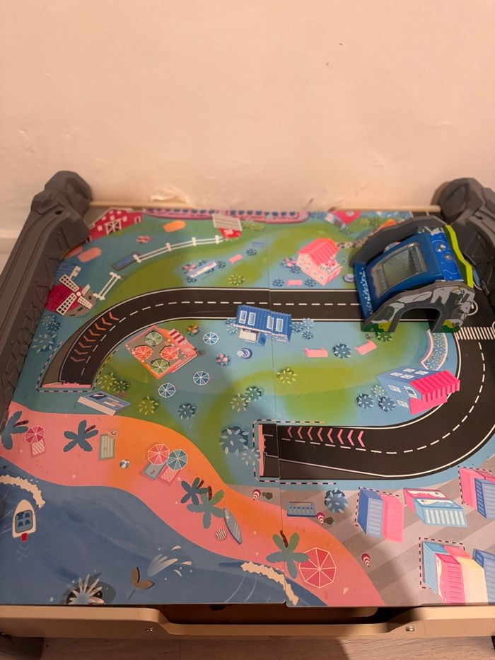 Table train d’activités Hape - photo numéro 6