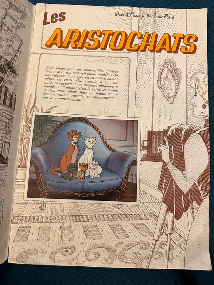 Grand album Panini complet Les Aristochats Disney stickers autocollants ancien vintage - photo numéro 3