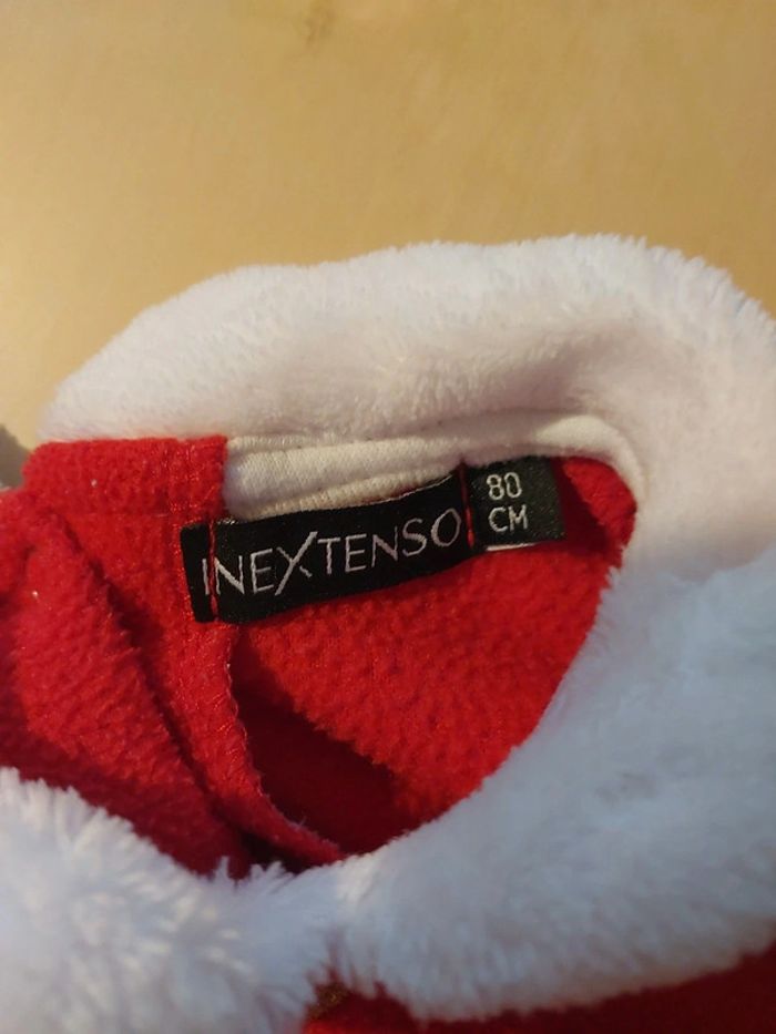 Robe noel et pyjama 12 mois - photo numéro 2