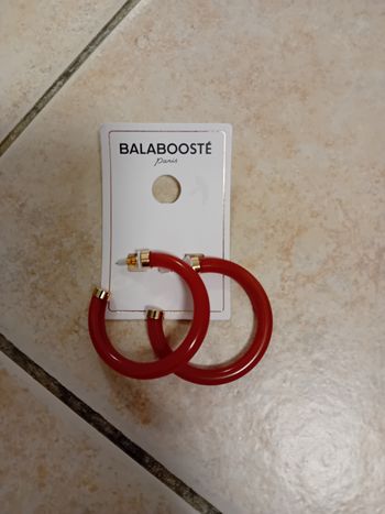 Boucles d'oreilles bordeaux