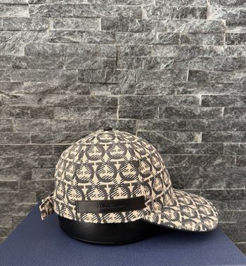 Casquette ferragamo