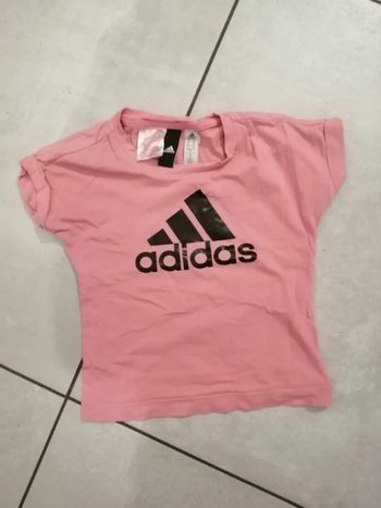 T shirt Adidas 6 ans