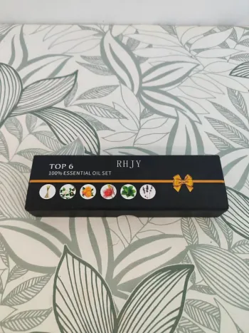Rhjy coffret 6 huiles essentielles 6*10ml valeur 12€  à utiliser 12 mois après ouverture
