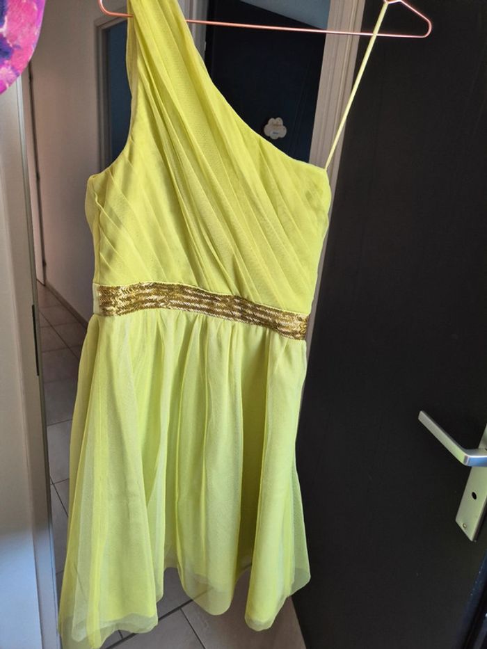 Robe de soirée  vert anis taille 40 - photo numéro 3