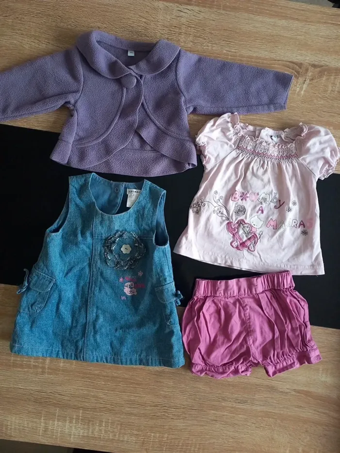 Robe en jean's Avec Tee-shirt gilet et short 6M - photo numéro 2
