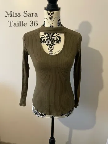 Top Miss Sara - Coupe moulante - Taille 36