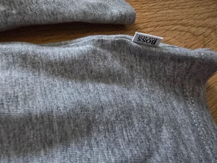 Tee shirt manches longues Hugo Boss - photo numéro 4