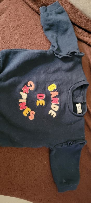 Pull bleu marine " bande de  copines"