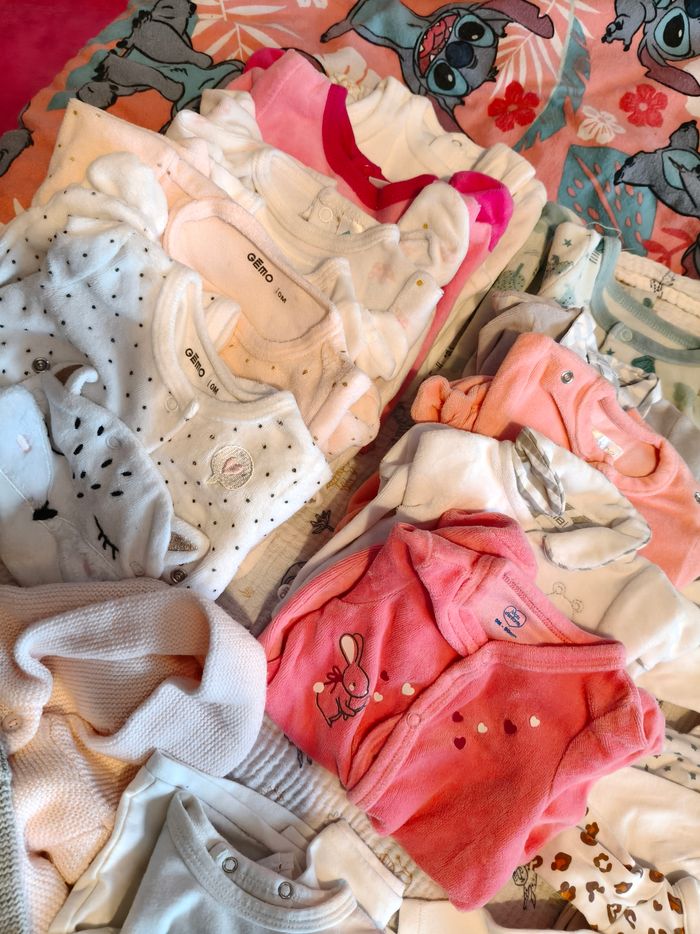 Lot vêtements bébé - photo numéro 3