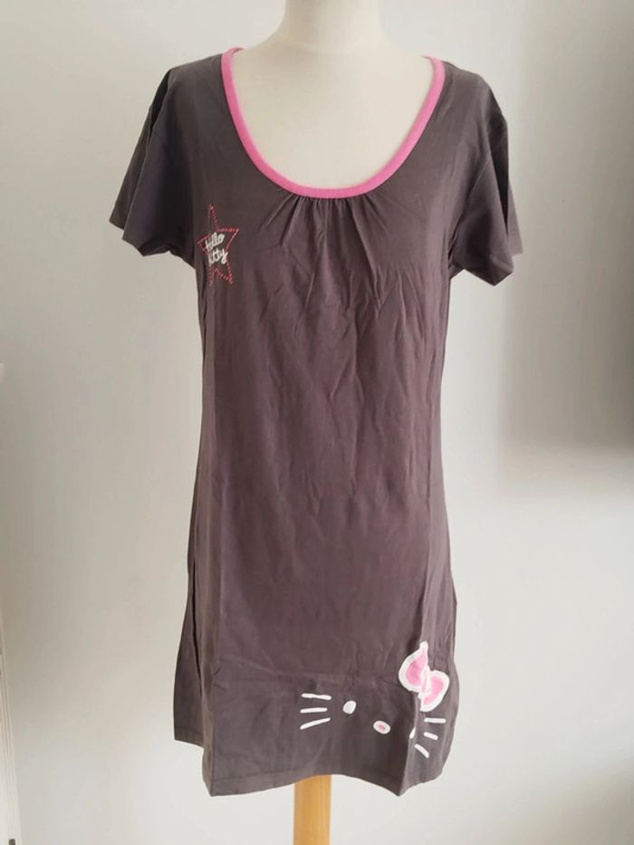 Nuisette manches courtes Hello Kitty taille 42/44