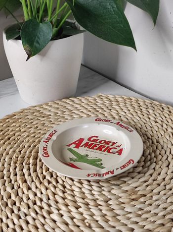 Cendrier vintage en métal