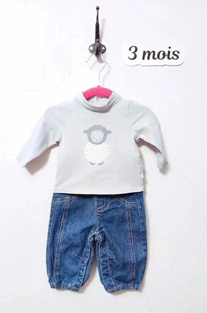 Ensemble bébé fille taille 3 mois