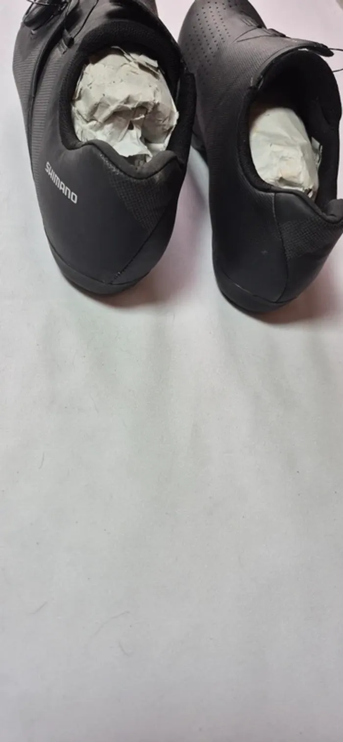 Chaussures Shimano 42 - photo numéro 7