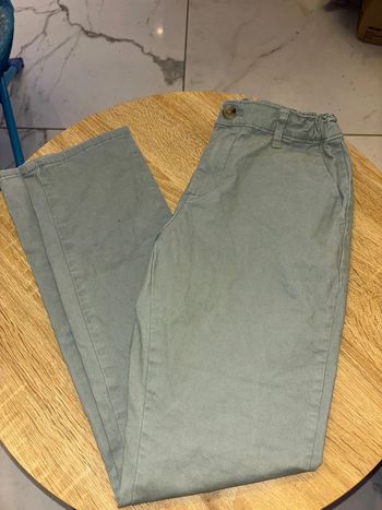 Pantalon kaki taille 12 ans