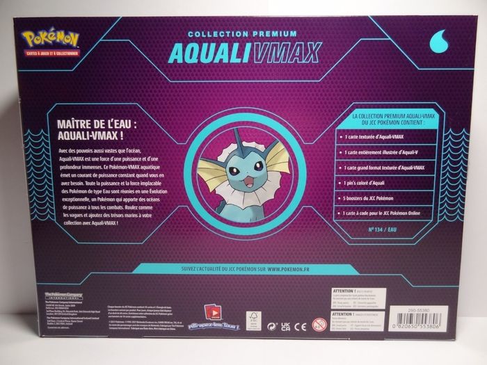 Coffret Pokémon Premium 3 pièces : Aquali / Pyroli / Voltali-VMAX - Neuf - photo numéro 7