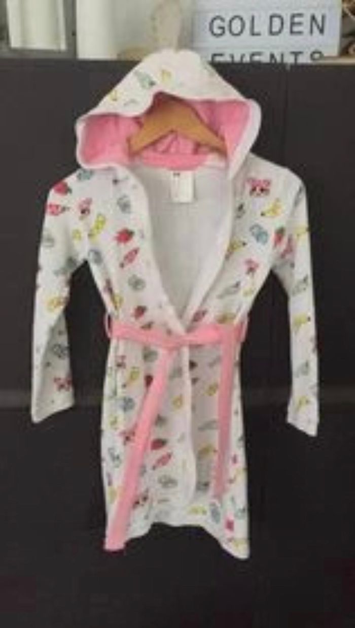 Robe de chambre à capuche - photo numéro 2