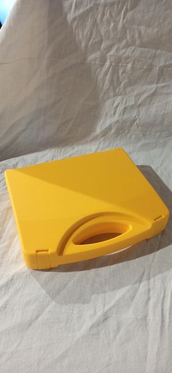 Valisette jaune playmobil