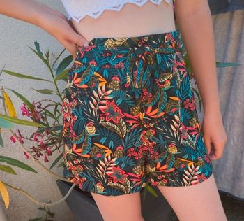 Short fluide cache cache carton 1 a