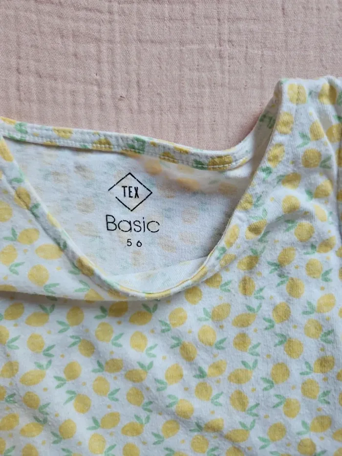 Robe avec des citrons - photo numéro 2