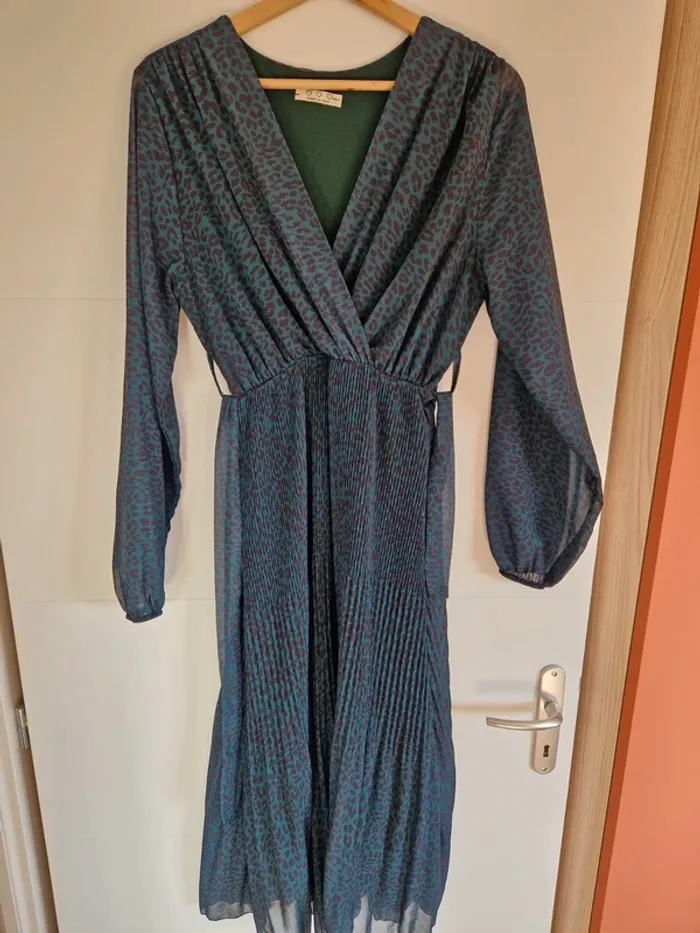 Robe Made in Italy imprimé léopard bleu, manches longues - photo numéro 2
