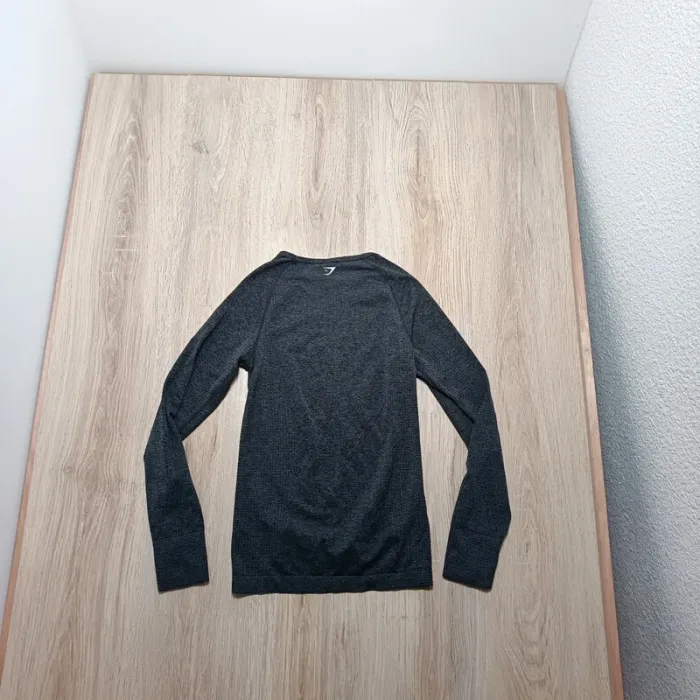 Hauts gymshark femme s teeshirt manche longue gris - photo numéro 4