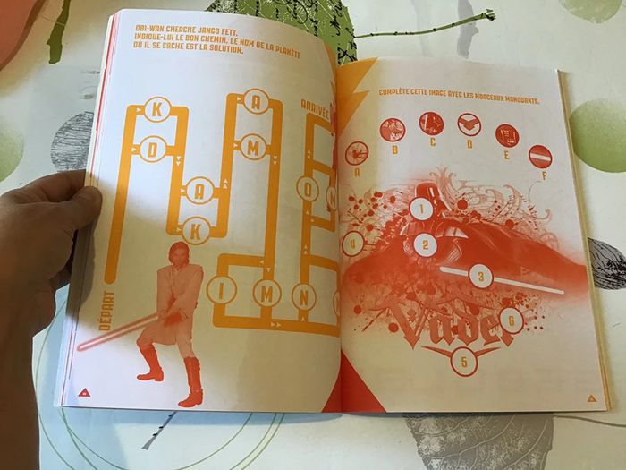 Livre multi activité coloriage jeux Star Wars - photo numéro 3