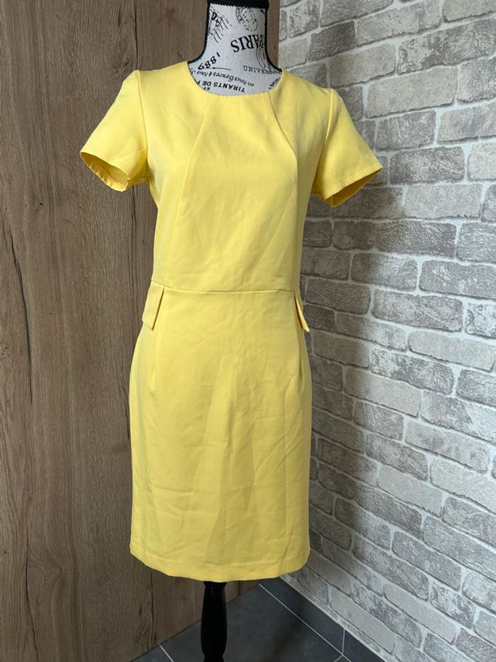 Robe élégante structurée taille S - photo numéro 2