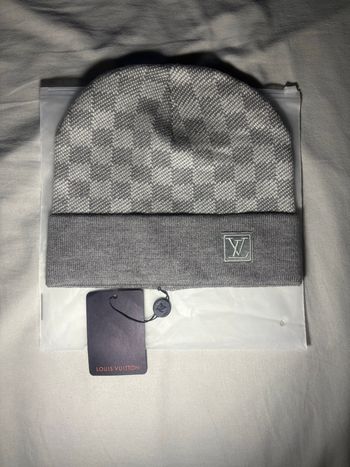 Bonnet LV gris